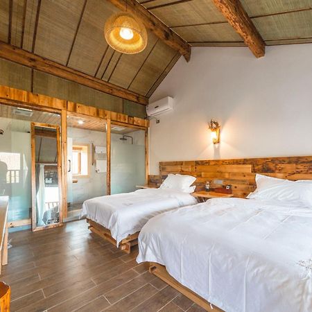 Swallow Nest Guesthouse Куньмін Екстер'єр фото