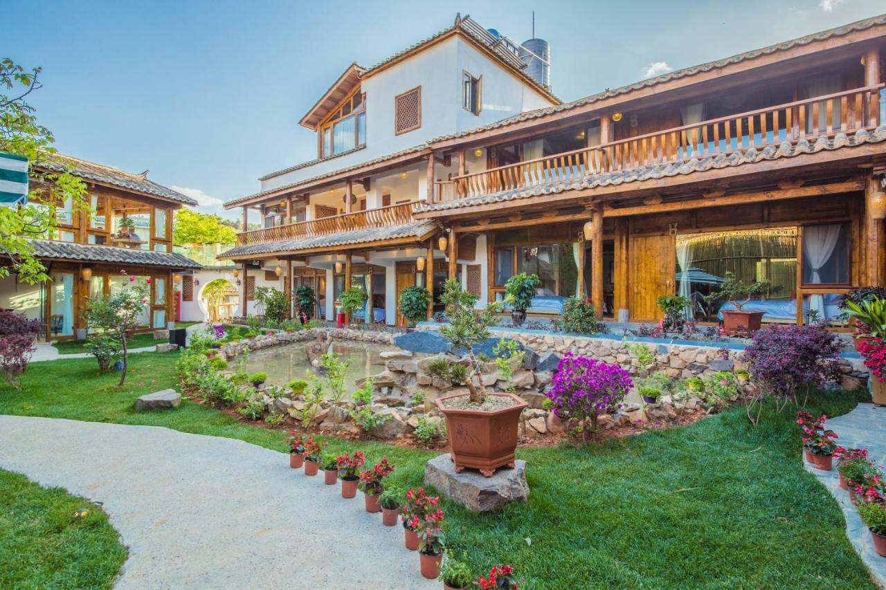 Swallow Nest Guesthouse Куньмін Екстер'єр фото
