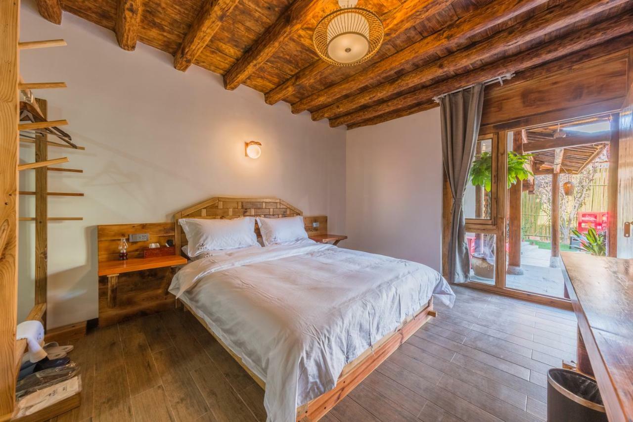 Swallow Nest Guesthouse Куньмін Екстер'єр фото