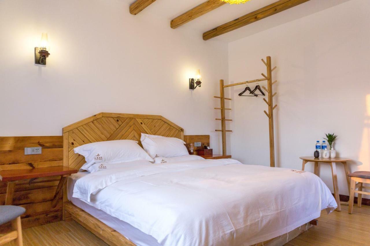 Swallow Nest Guesthouse Куньмін Екстер'єр фото